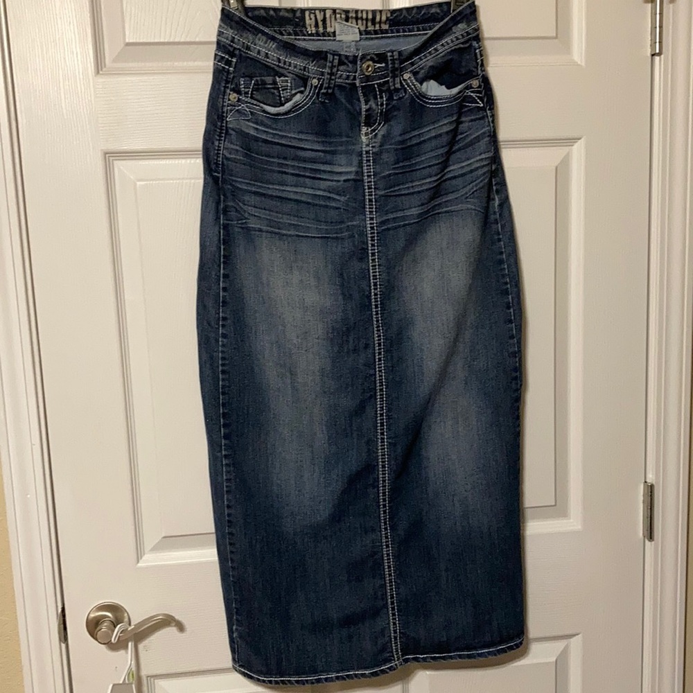 Hydraulic women’s long skirt size 1/2